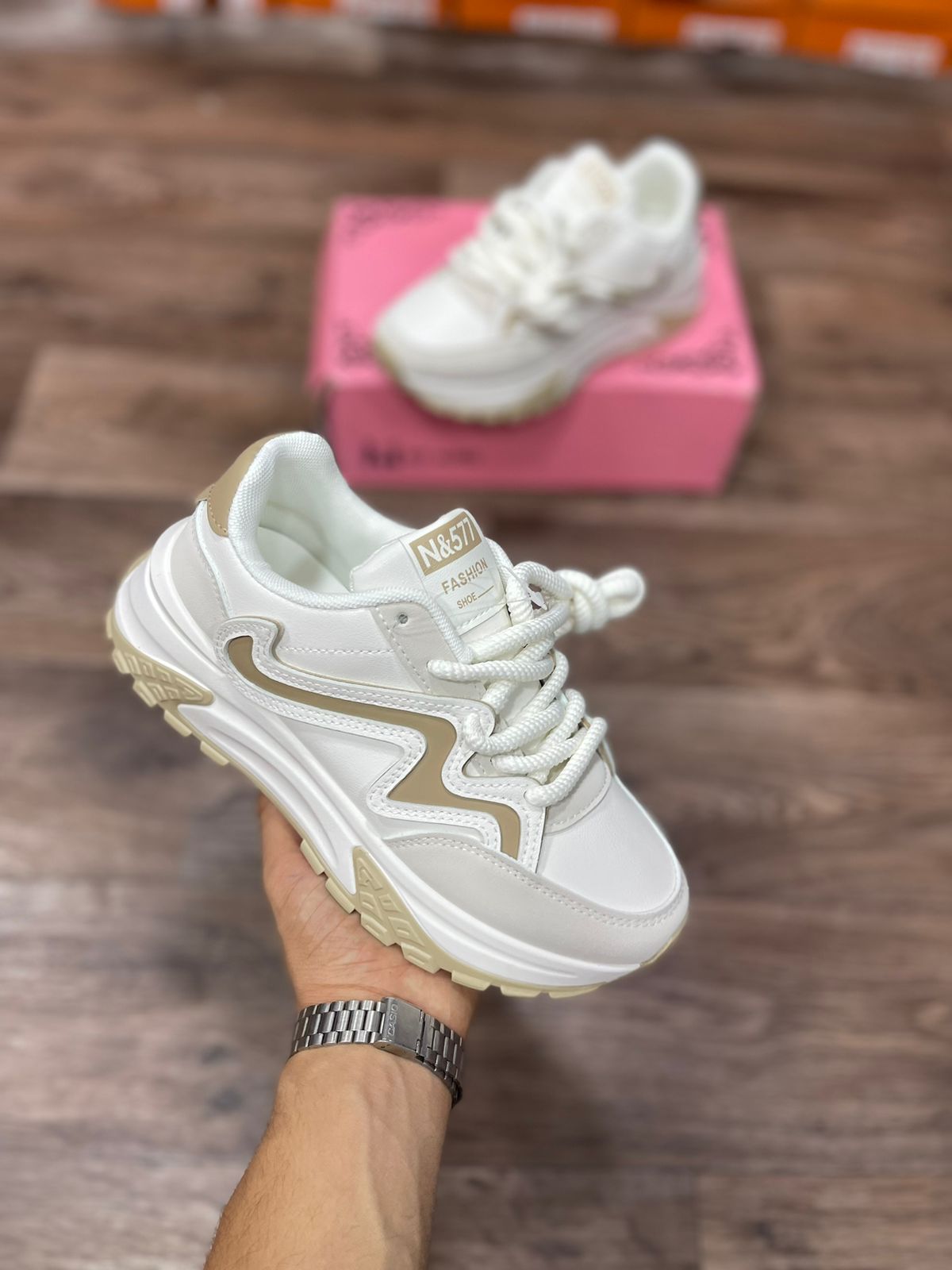 Chaussure femme élégante